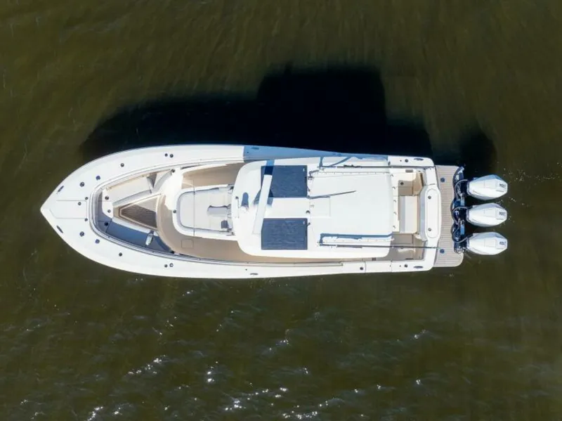 Slide: The Image of Scout 355 LXF 2023 - 7090031