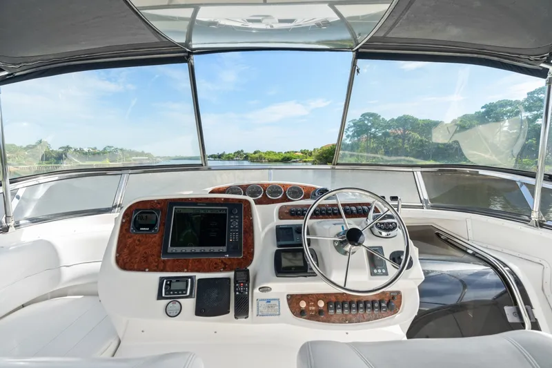 Slide: The Image of Meridian 580 Pilothouse 2008 - 7309234