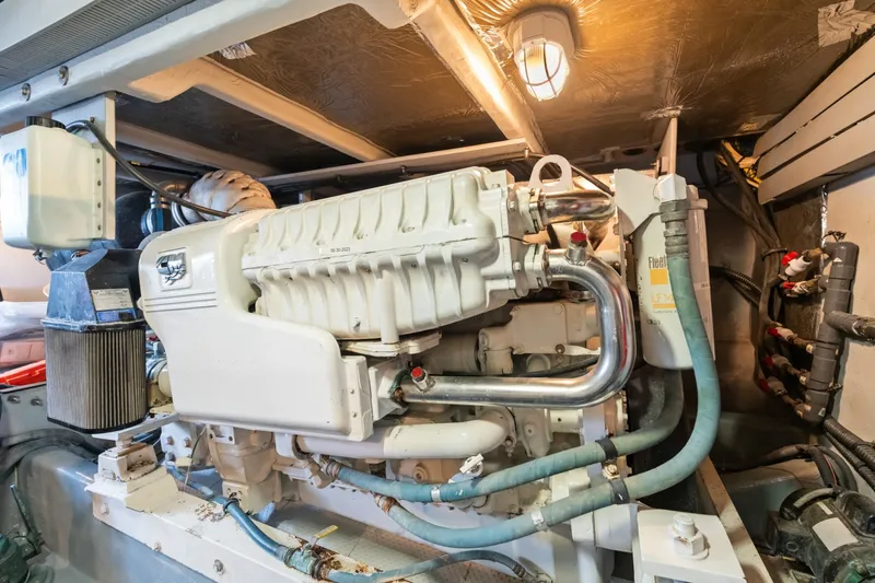 Slide: The Image of Meridian 580 Pilothouse 2008 - 7309288