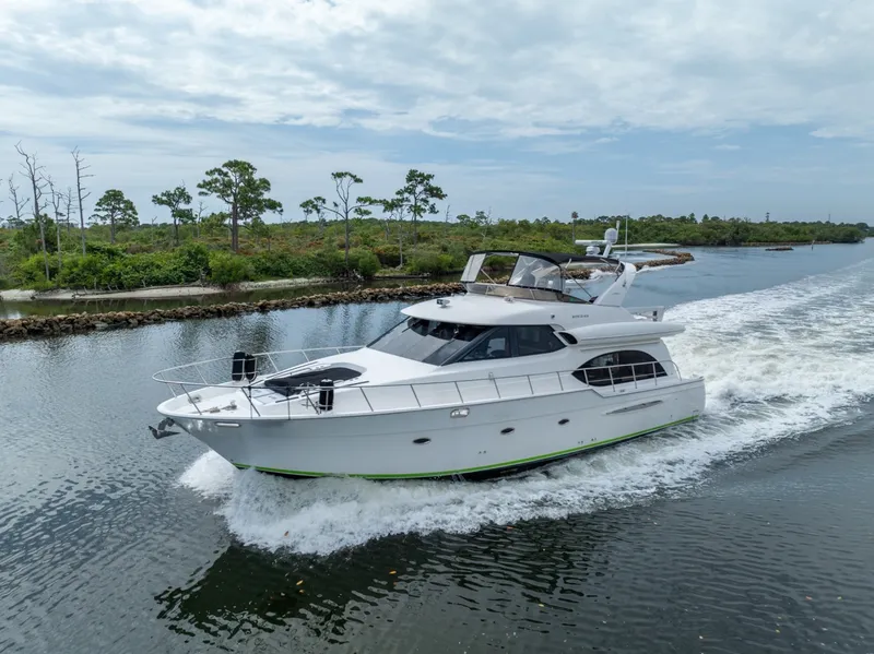 The Image of Meridian 580 Pilothouse 2008 - 7309196