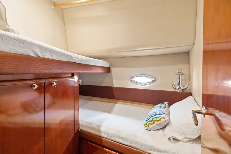 Slide: The Image of Meridian 580 Pilothouse 2008 - 7309284