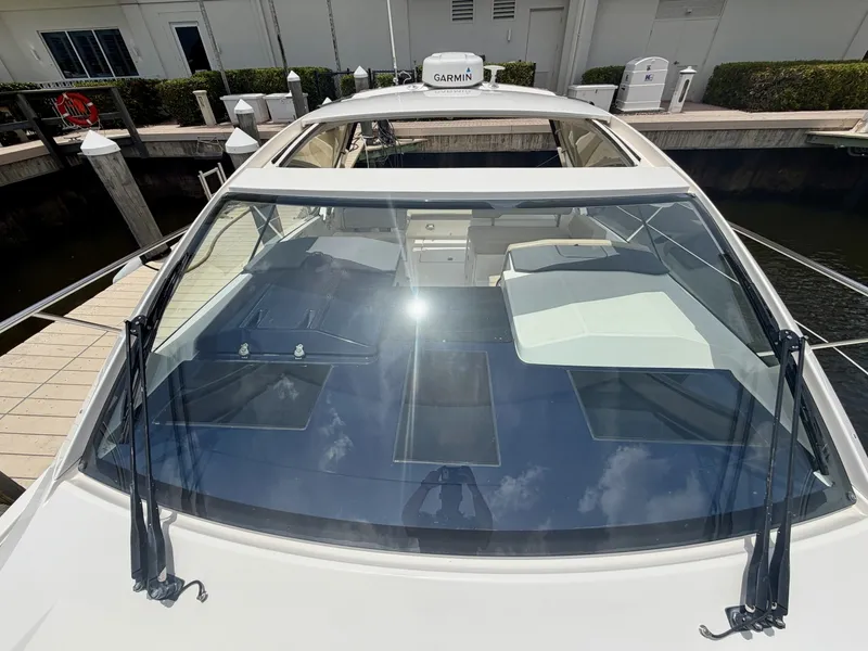 Slide: The Image of Pursuit SC 365i Sport Coupe 2016 - 7090239