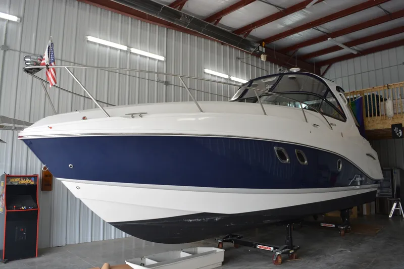 The Image of Rinker 320 EX 2018 - undefined