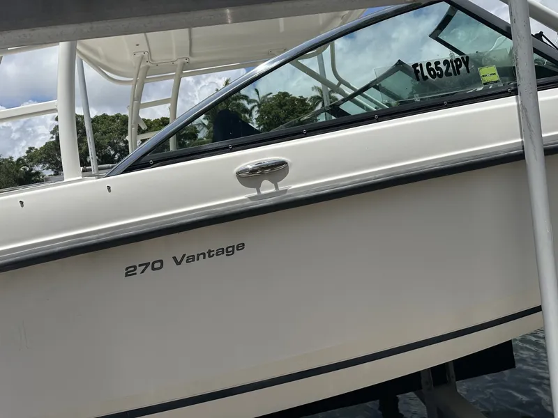 Slide: The Image of Boston Whaler 27 2015 - 7140535