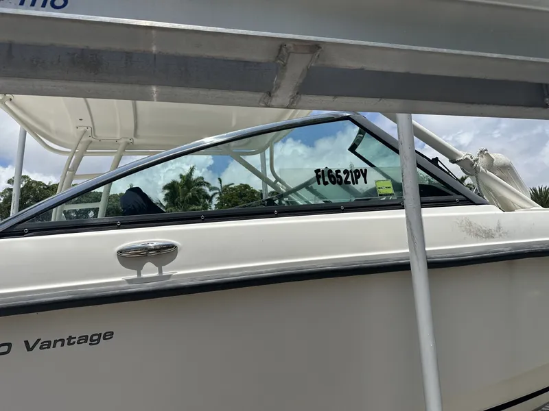 Slide: The Image of Boston Whaler 27 2015 - 7140534