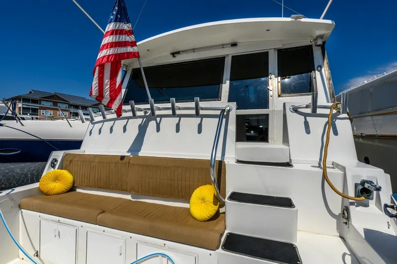 Slide: The Image of Viking Cockpit Sport Yacht 1999 - 7931601