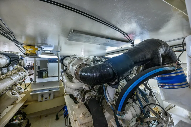 Slide: The Image of Viking Cockpit Sport Yacht 1999 - 7931607