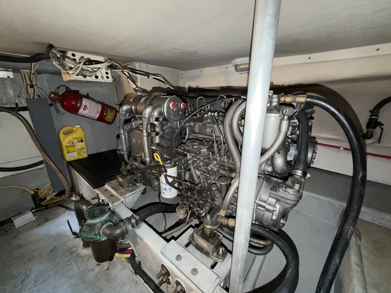Slide: The Image of Mainship 34 Trawler 2006 - 7140936