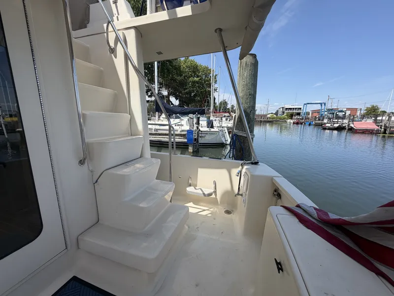 Slide: The Image of Mainship 34 Trawler 2006 - 7140997