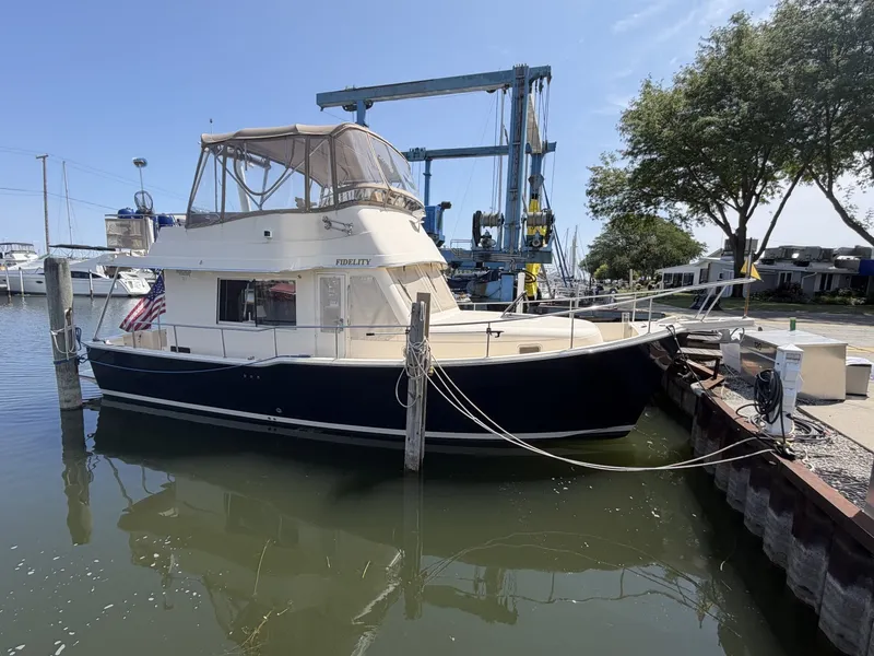 Slide: The Image of Mainship 34 Trawler 2006 - 7140983