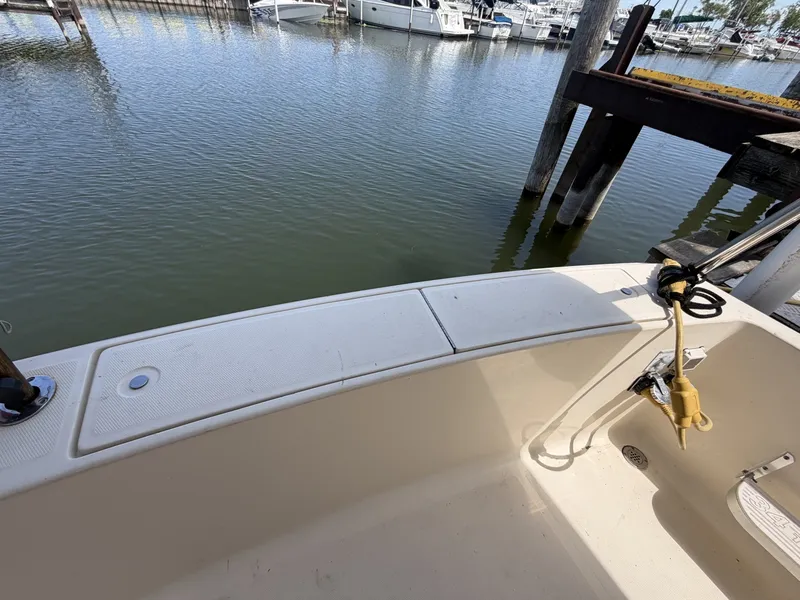 Slide: The Image of Mainship 34 Trawler 2006 - 7141043
