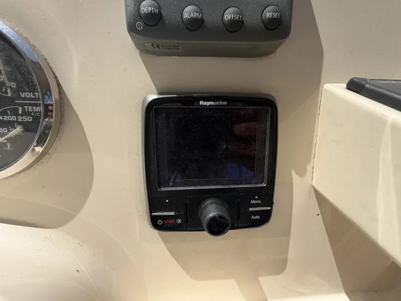 Slide: The Image of Mainship 34 Trawler 2006 - 7140974