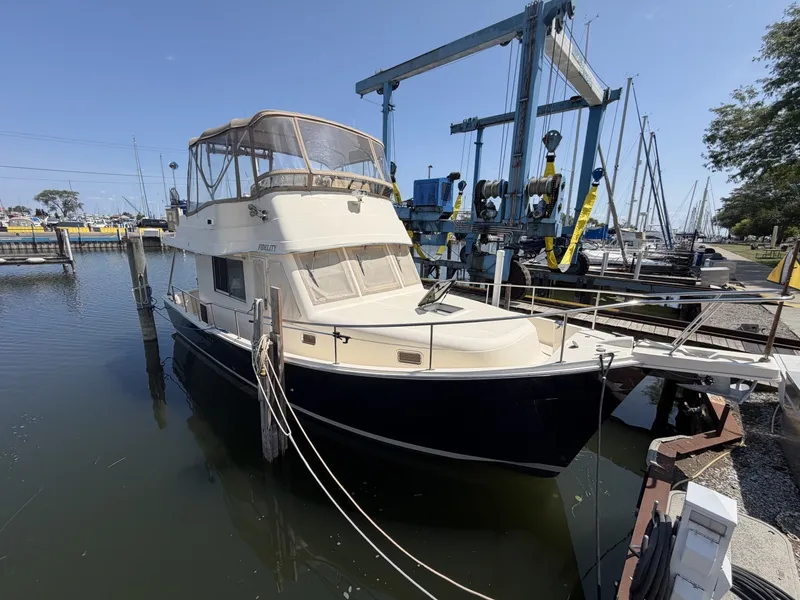Slide: The Image of Mainship 34 Trawler 2006 - 7140985