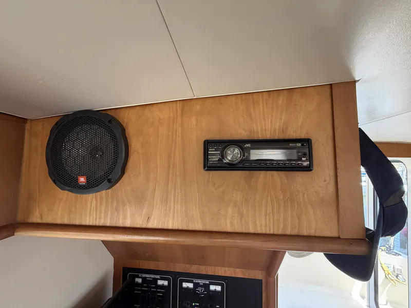Slide: The Image of Mainship 34 Trawler 2006 - 7141031