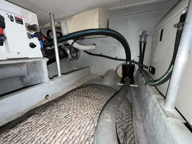 Slide: The Image of Mainship 34 Trawler 2006 - 7140948