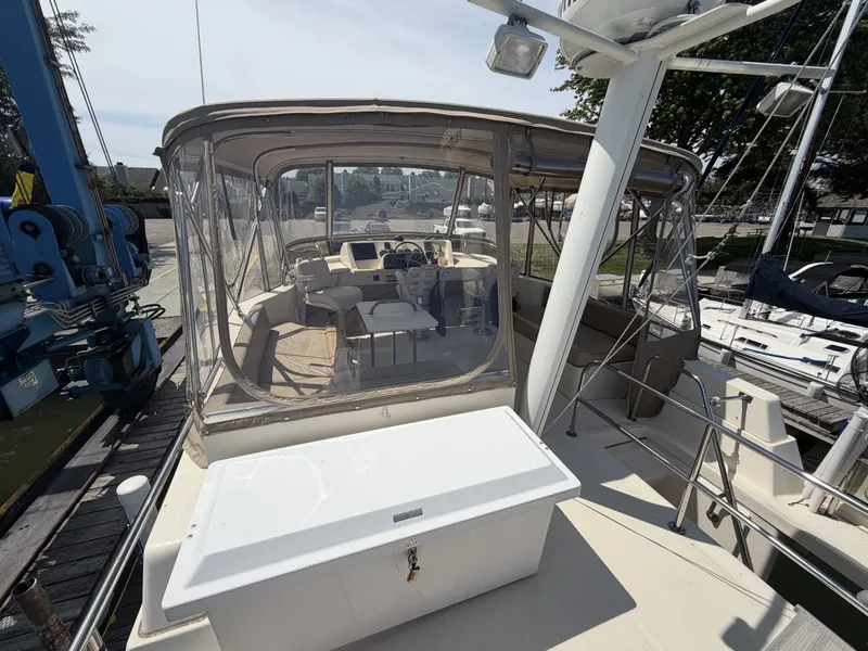 Slide: The Image of Mainship 34 Trawler 2006 - 7140960