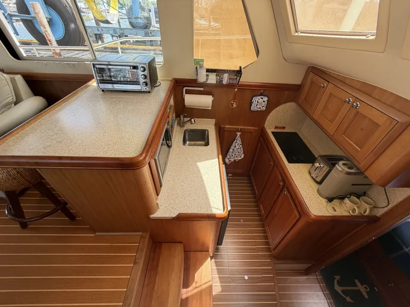 Slide: The Image of Mainship 34 Trawler 2006 - 7141018