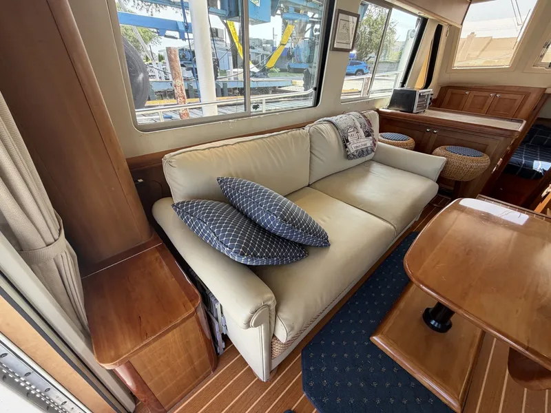 Slide: The Image of Mainship 34 Trawler 2006 - 7141005