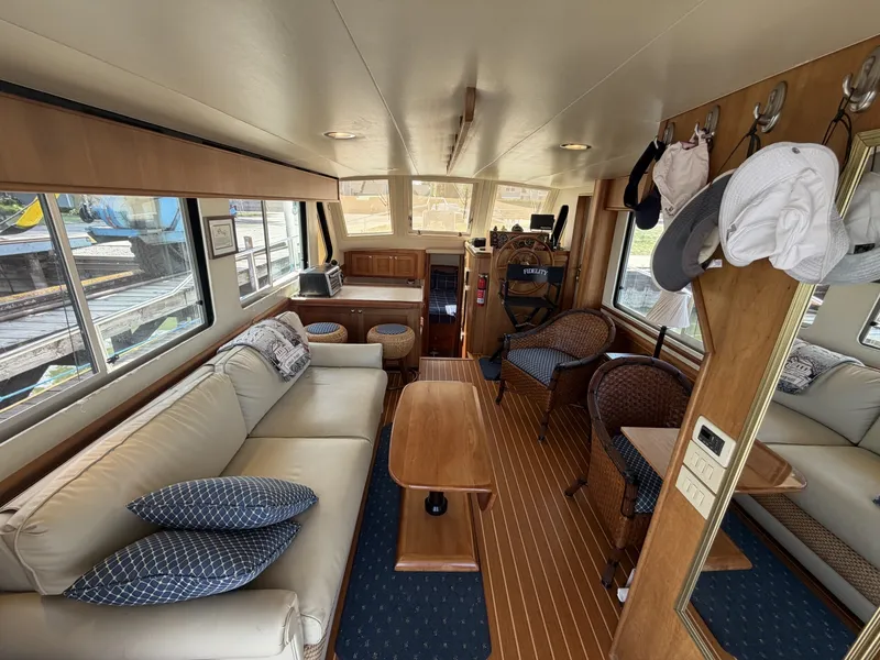 Slide: The Image of Mainship 34 Trawler 2006 - 7141001