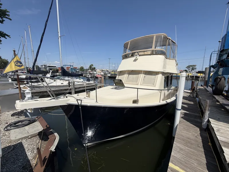 Slide: The Image of Mainship 34 Trawler 2006 - 7140988
