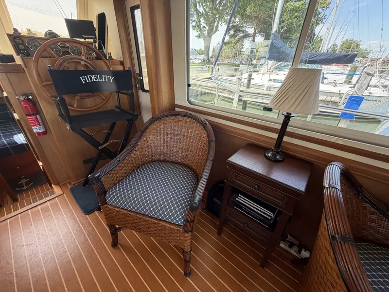 Slide: The Image of Mainship 34 Trawler 2006 - 7141008