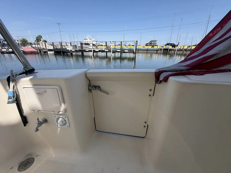Slide: The Image of Mainship 34 Trawler 2006 - 7140998