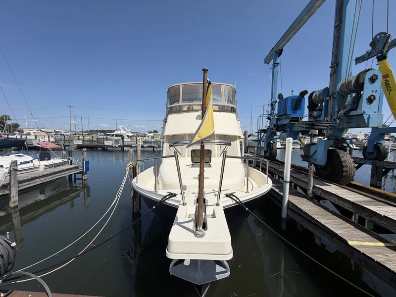 Slide: The Image of Mainship 34 Trawler 2006 - 7140987