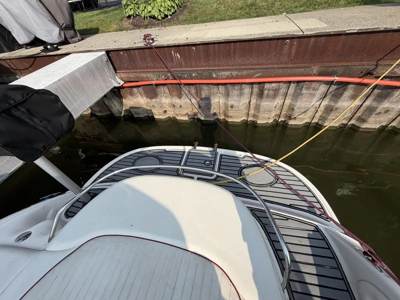 Slide: The Image of Monterey 298 Sport Cruiser 2006 - 7141057