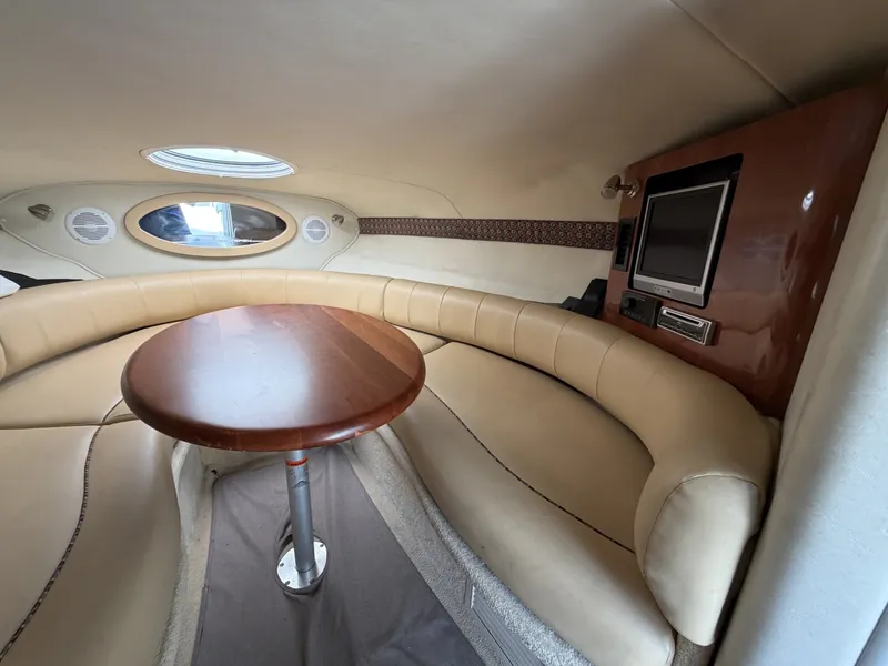 Slide: The Image of Monterey 298 Sport Cruiser 2006 - 7141100