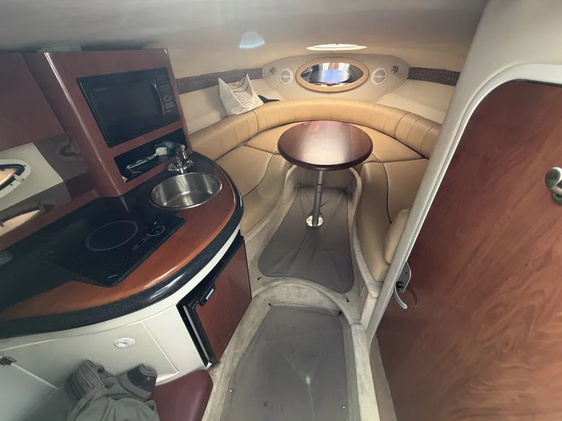 Slide: The Image of Monterey 298 Sport Cruiser 2006 - 7141099