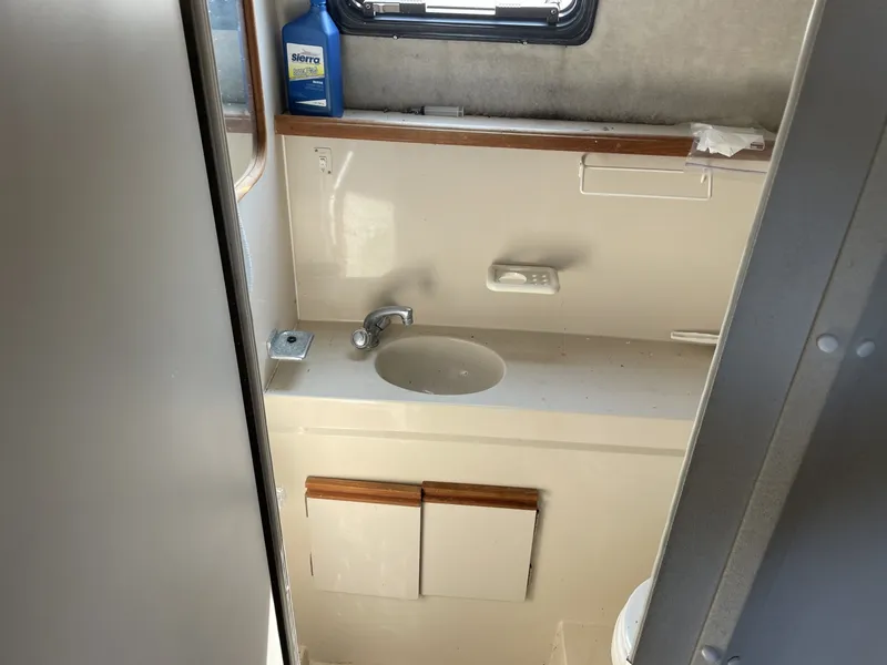 Slide: The Image of Carver Yachts 34 1989 - 7141157