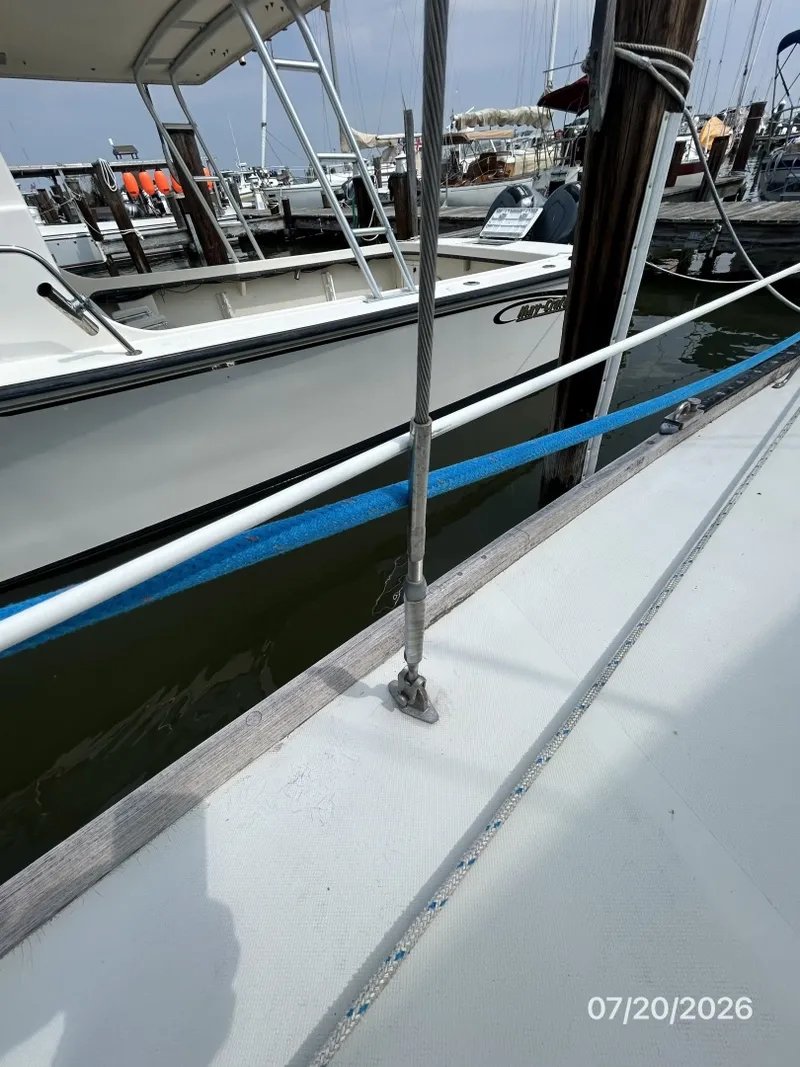 Slide: The Image of 35' Pearson standing rigging6 - 7141305