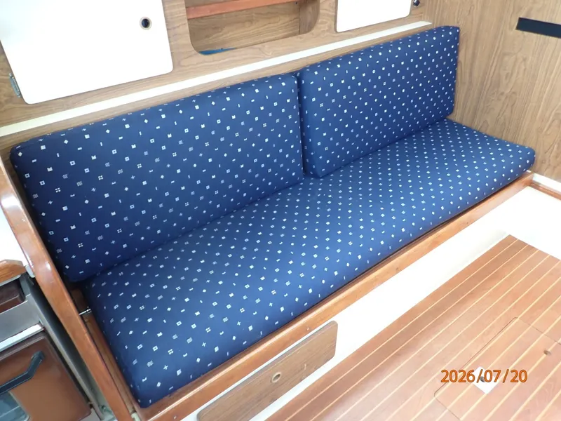 Slide: The Image of 35' Pearson salon port seating - 7141294