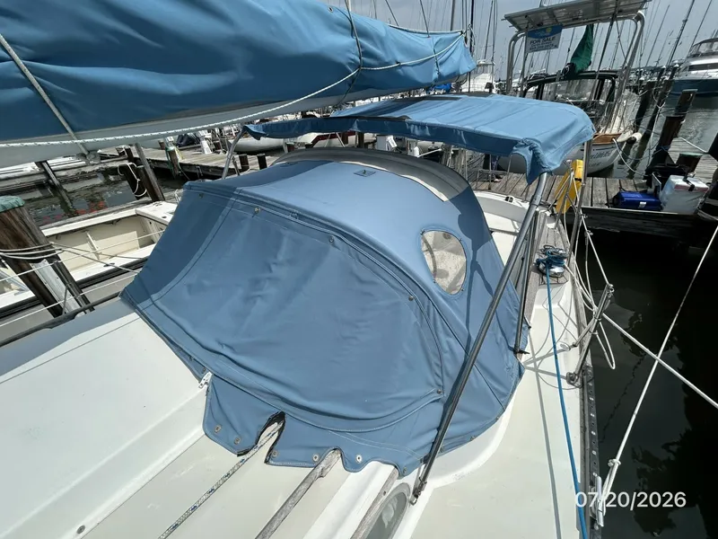 Slide: The Image of 35' Pearson cockpit dodger-bimini - 7141268