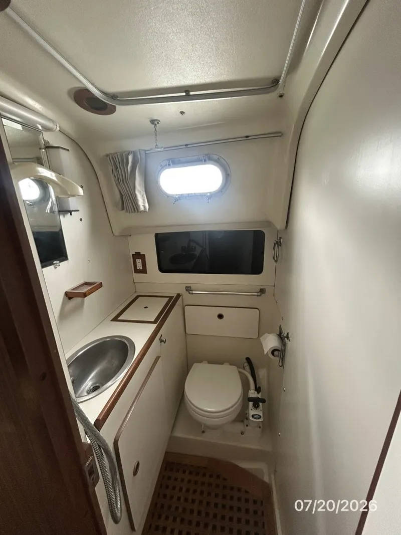 Slide: The Image of 35' Pearson head - 7141283