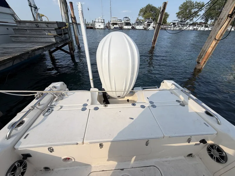 Slide: The Image of Grady-White 251 Coastal Explorer 2022 - 7141345