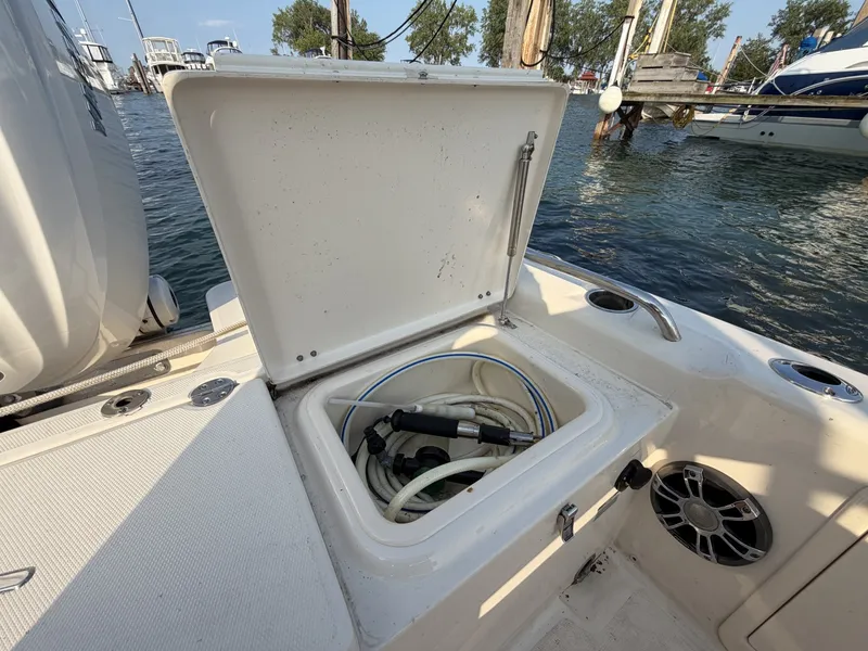 Slide: The Image of Grady-White 251 Coastal Explorer 2022 - 7141349
