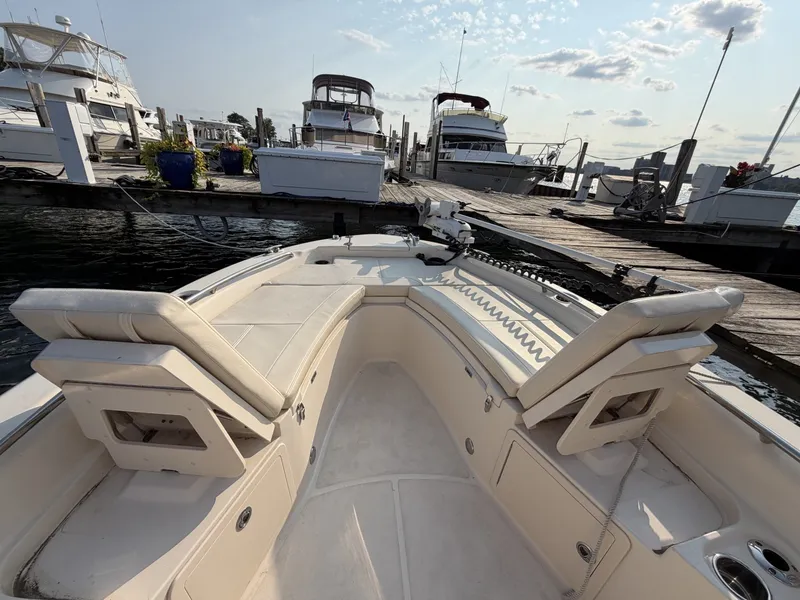 Slide: The Image of Grady-White 251 Coastal Explorer 2022 - 7141376