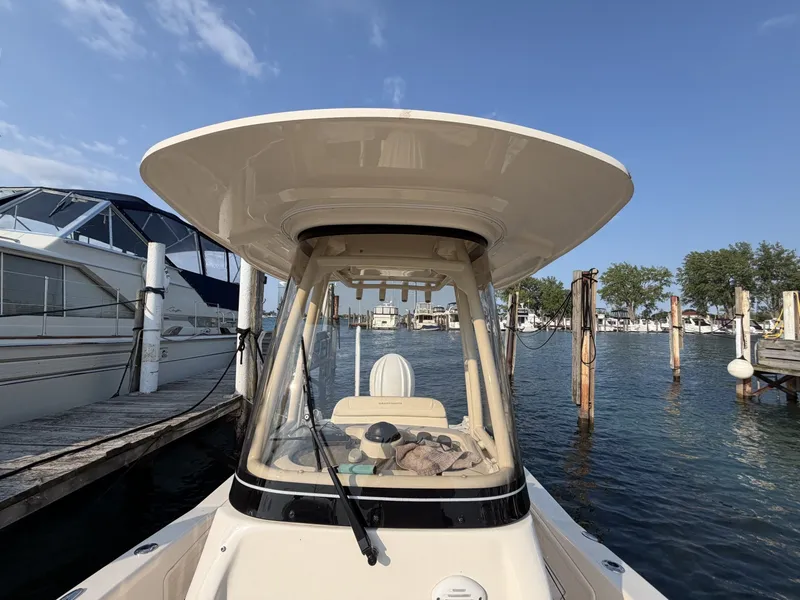 Slide: The Image of Grady-White 251 Coastal Explorer 2022 - 7141386