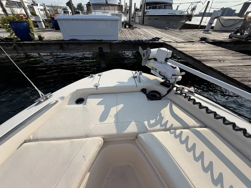 Slide: The Image of Grady-White 251 Coastal Explorer 2022 - 7141379