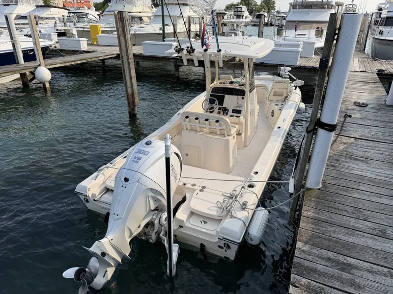 Slide: The Image of Grady-White 251 Coastal Explorer 2022 - 7141344