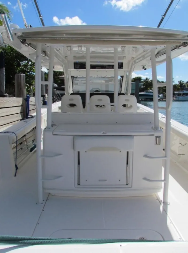 Slide: The Image of Everglades 435 Center Console 2016 - 7156024