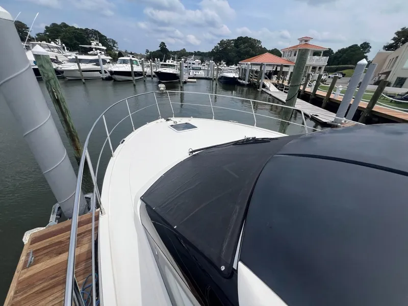 Slide: The Image of Carver Yachts C37 2019 - 7141516