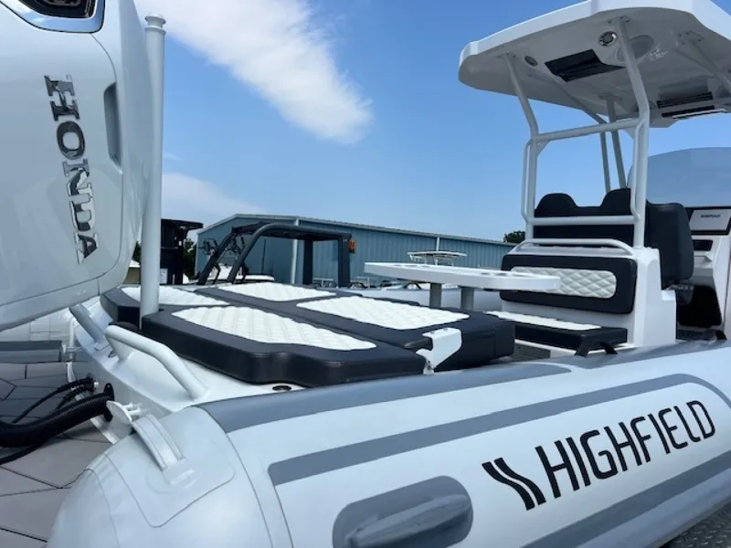 Slide: The Image of Highfield Sport 800 2024 - 7142139
