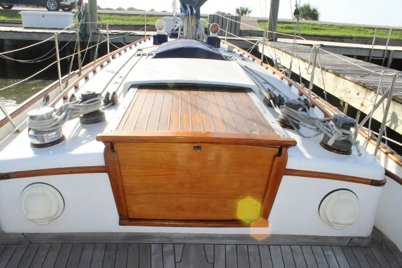 Slide: The Image of Cape George 36' Cutter 1981 - 7215771