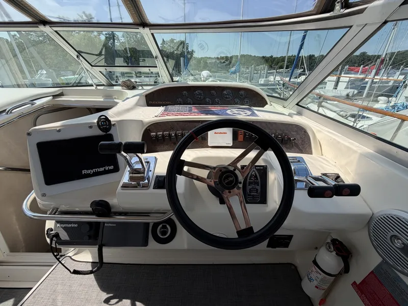 Slide: The Image of Sea Ray 330 Sundancer 1996 - 7163711