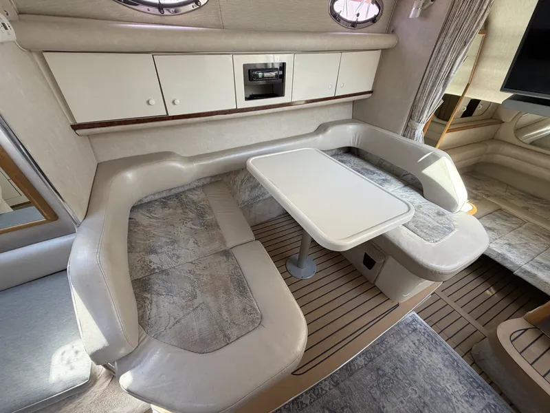Slide: The Image of Sea Ray 330 Sundancer 1996 - 7163646