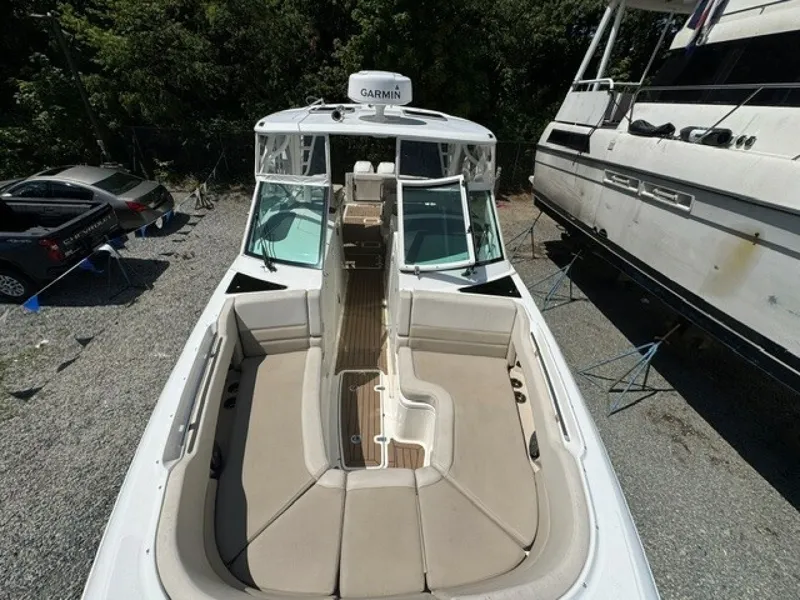 Slide: The Image of Boston Whaler 320 Vantage 2018 - 7142436