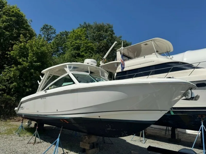 The Image of Boston Whaler 320 Vantage 2018 - undefined