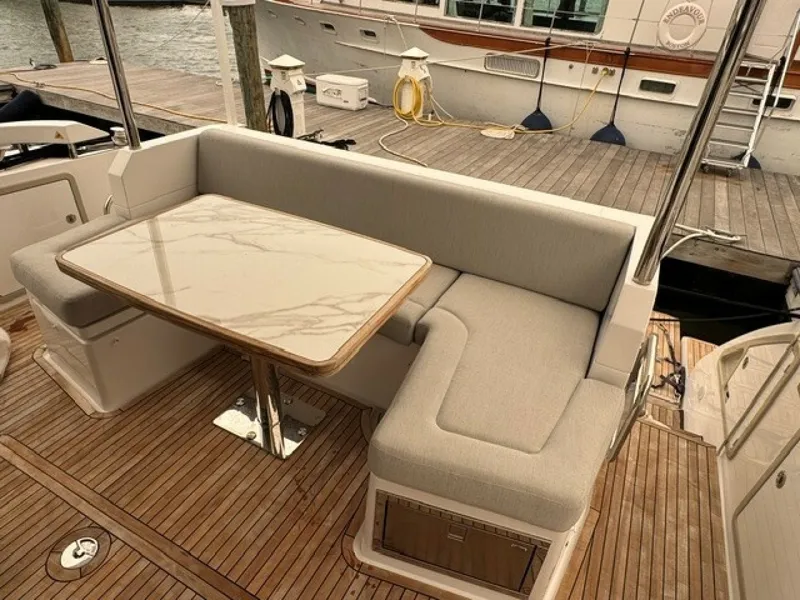 Slide: The Image of Azimut 50FLY 2023 - 7142515